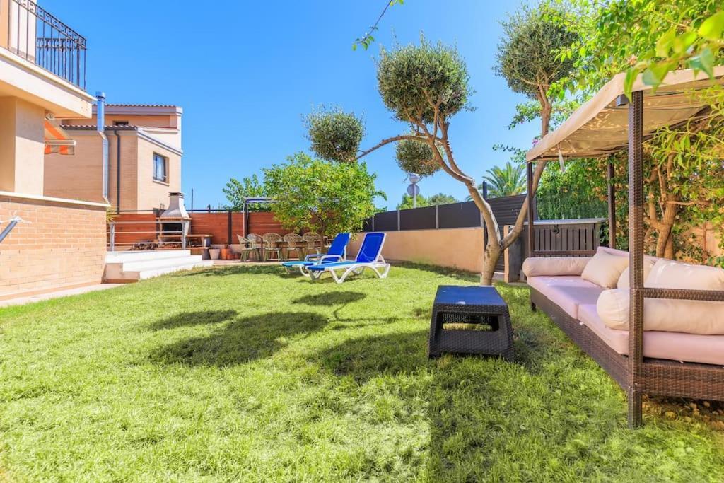 Adosado Con Jardin En Los Xalets De Salou Villa Exterior foto